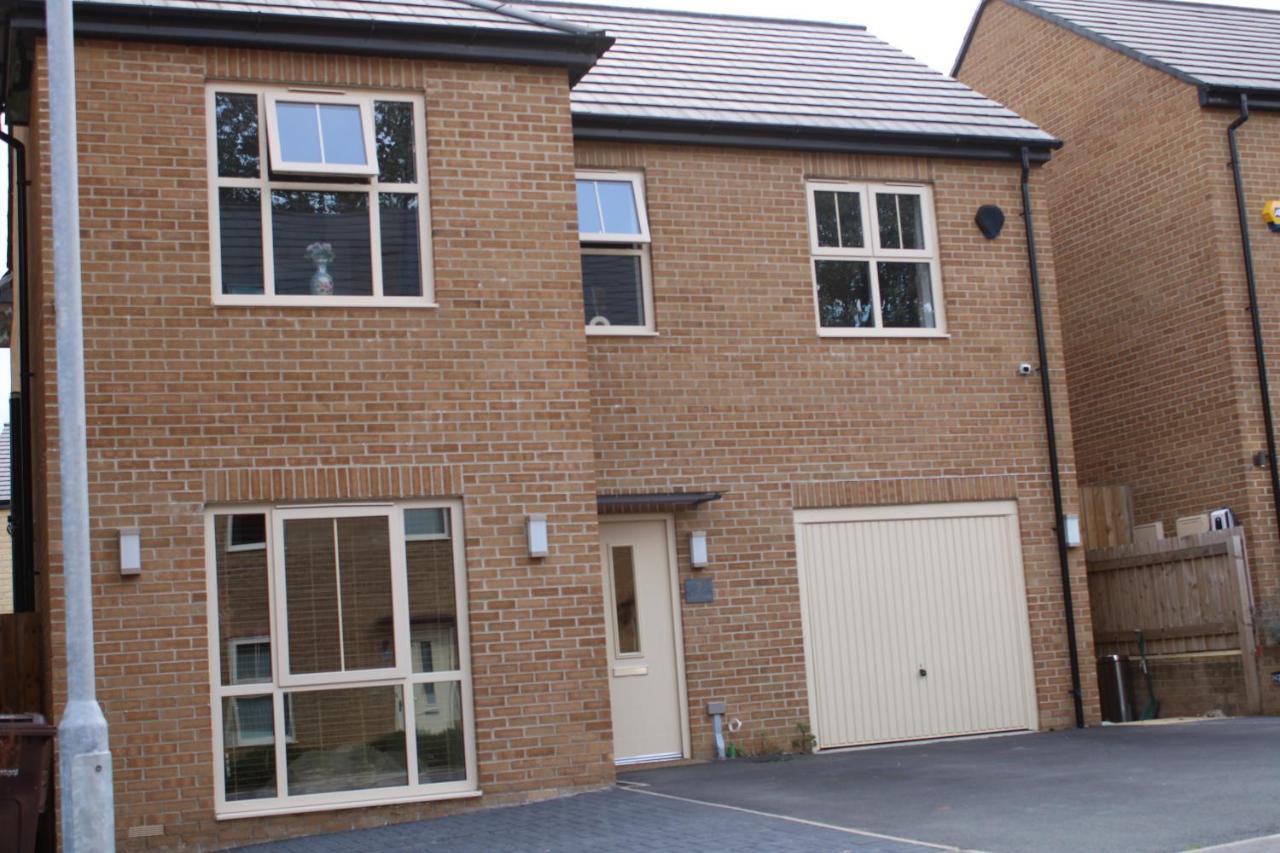Haven - Spacious Luxury Home Perfect For Families, Couples And Contractors! 5Mins To Xscape And Junction 32! Castleford Exteriér fotografie