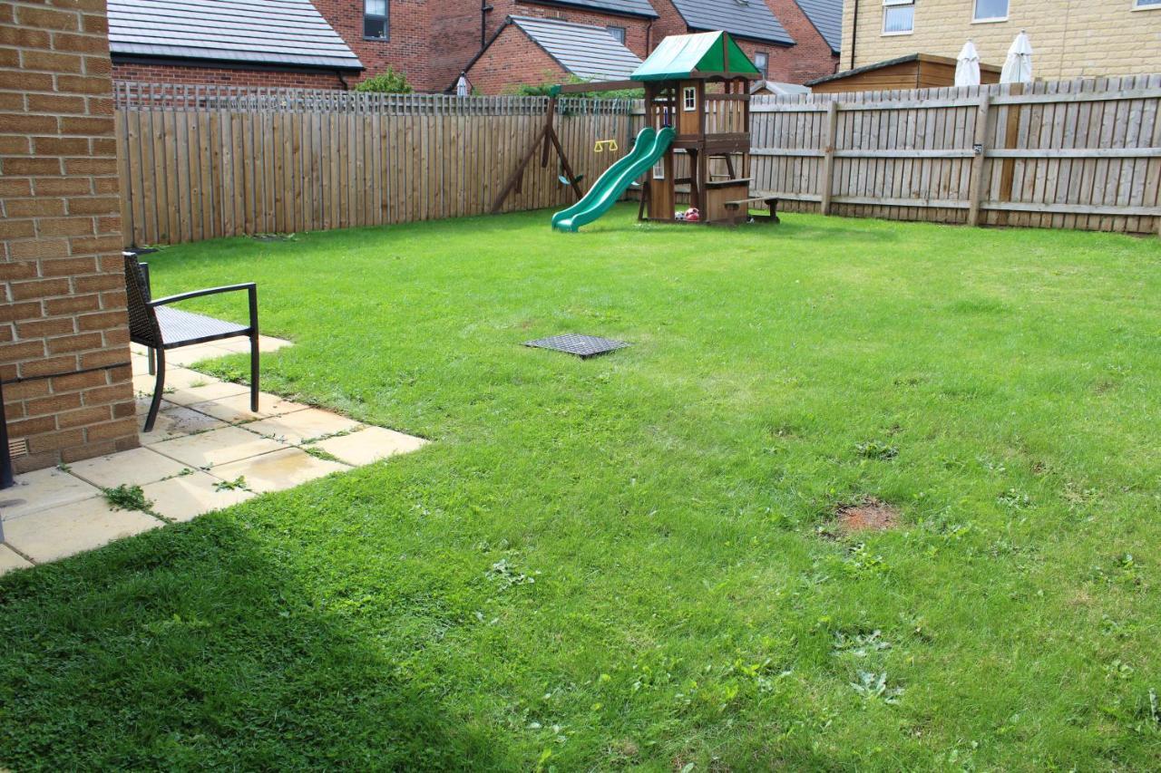 Haven - Spacious Luxury Home Perfect For Families, Couples And Contractors! 5Mins To Xscape And Junction 32! Castleford Exteriér fotografie